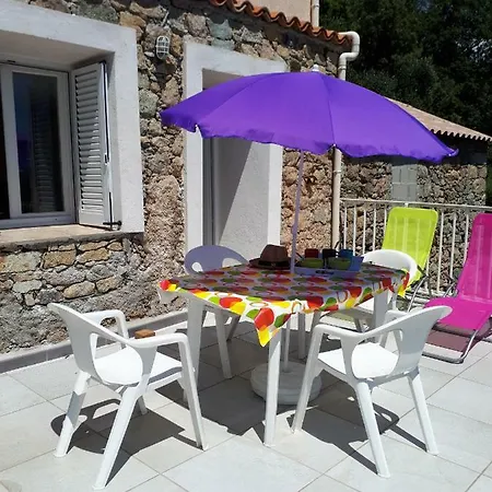 Petite Maison En Pierre Holiday home Isolaccio-di-Fiumorbo