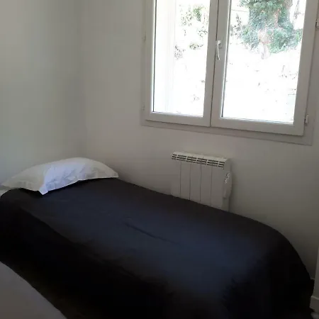 Petite Maison En Pierre Holiday home *