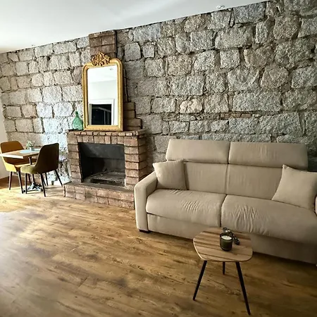 Apartment Petite Maison En Pierre