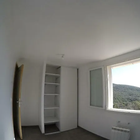 Dom wakacyjny Petite Maison En Pierre